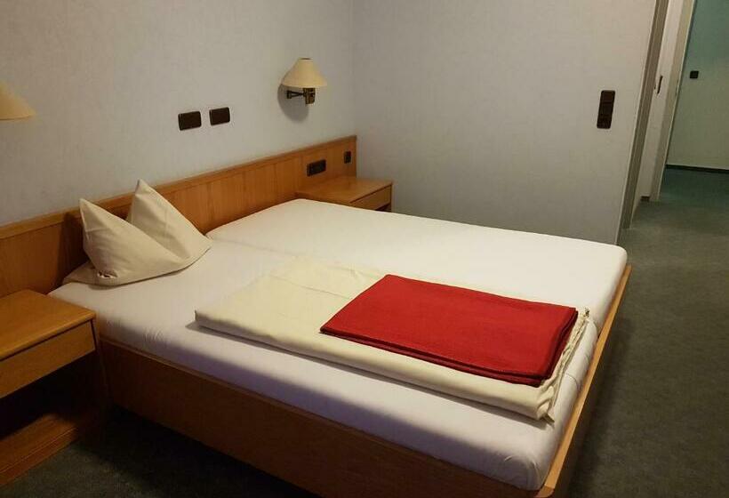 标准间, Waldschenke Fuhr