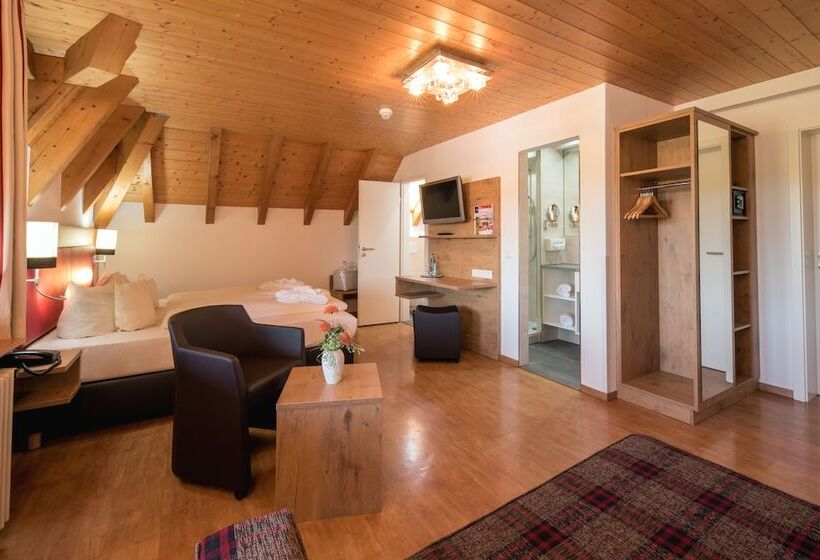 Номер Deluxe, Wellnesshotel Sonnenhof & Sonnhalde