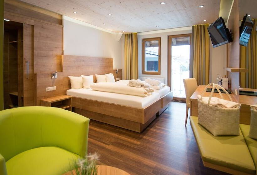 Номер Deluxe, Wellnesshotel Sonnenhof & Sonnhalde