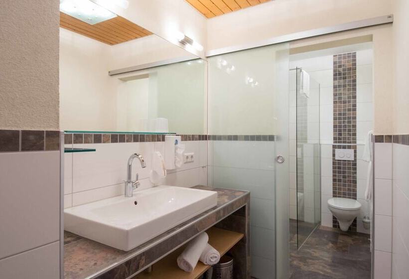 Номер Комфорт, Wellnesshotel Sonnenhof & Sonnhalde