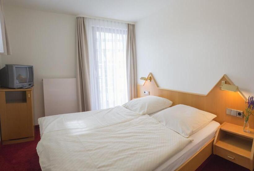 Номер Стандарт, Landidyll Hotel Lamm