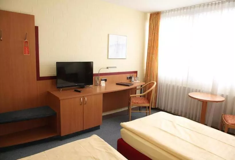 コンフォートルーム, Rtb Hotel   Sportschule