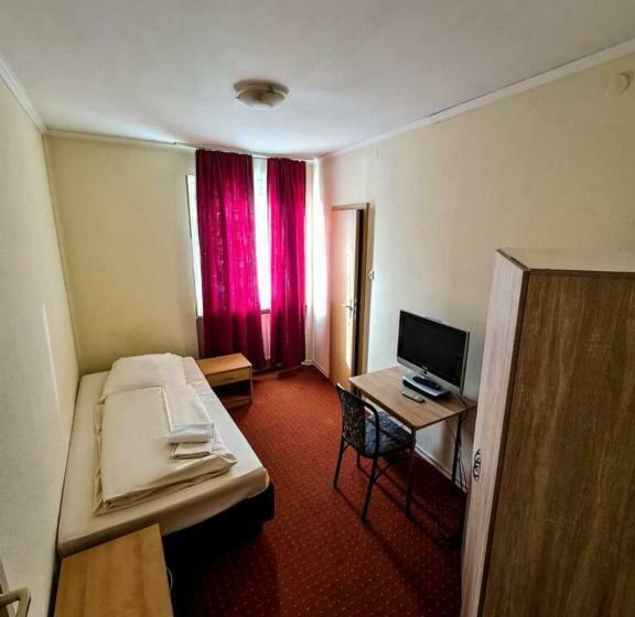 Номер Стандарт Индивидуальный, Tyros Hotel Und Gästehaus Am Weidendamm