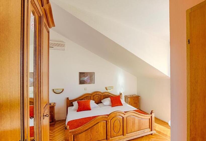 Quarto Estandar Vista Mar com Sacada, Bed & Breakfast Senator