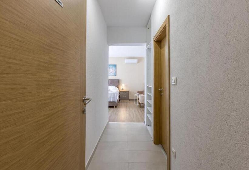 Quarto Deluxe Vista Mar com Sacada, Bed & Breakfast Senator