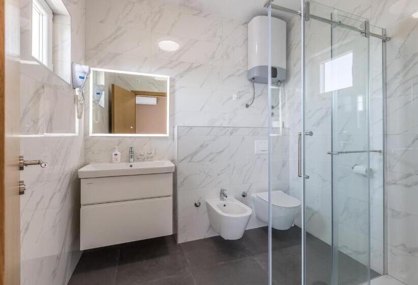 Quarto Deluxe Vista Mar com Sacada, Bed & Breakfast Senator