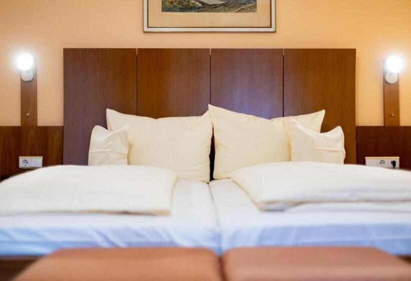 סוויטה, Alter Kranen