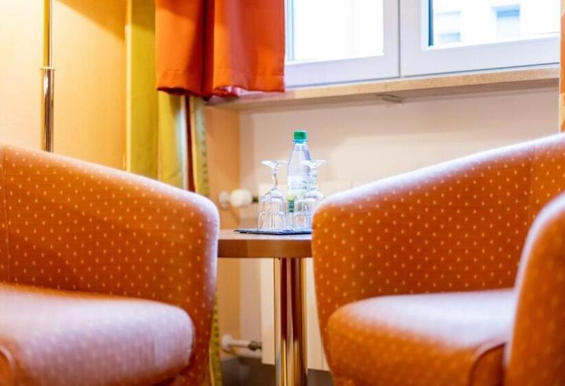 סוויטה, Alter Kranen