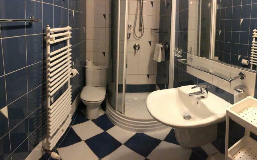 חדר סטנדרט יחיד, Bella