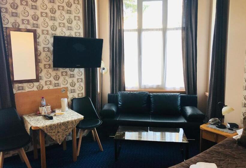 חדר דלוקס, Bella