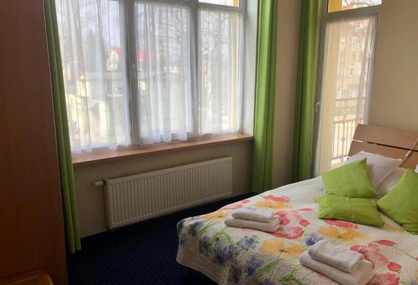 סוויטה משפחתית 2 חדרי שינה, Bella