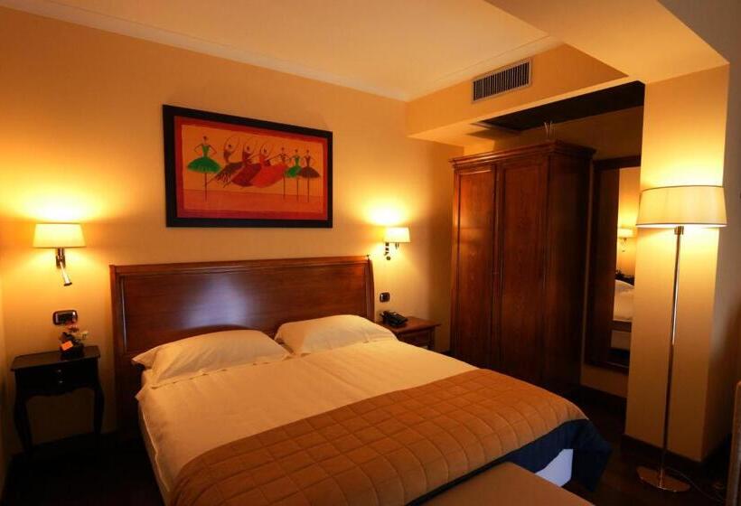 Номер Престиж, Bram