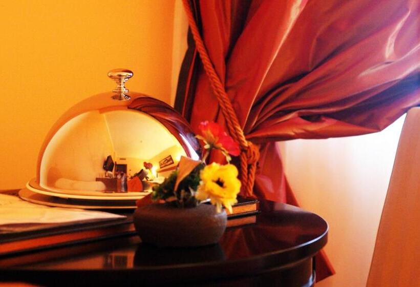 Номер Престиж, Bram