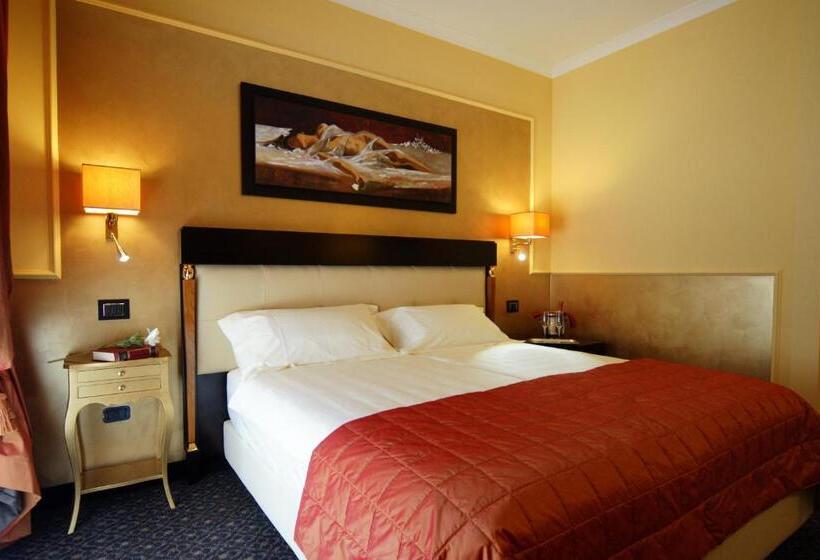 Четырехместный Номер Стандарт, Bram