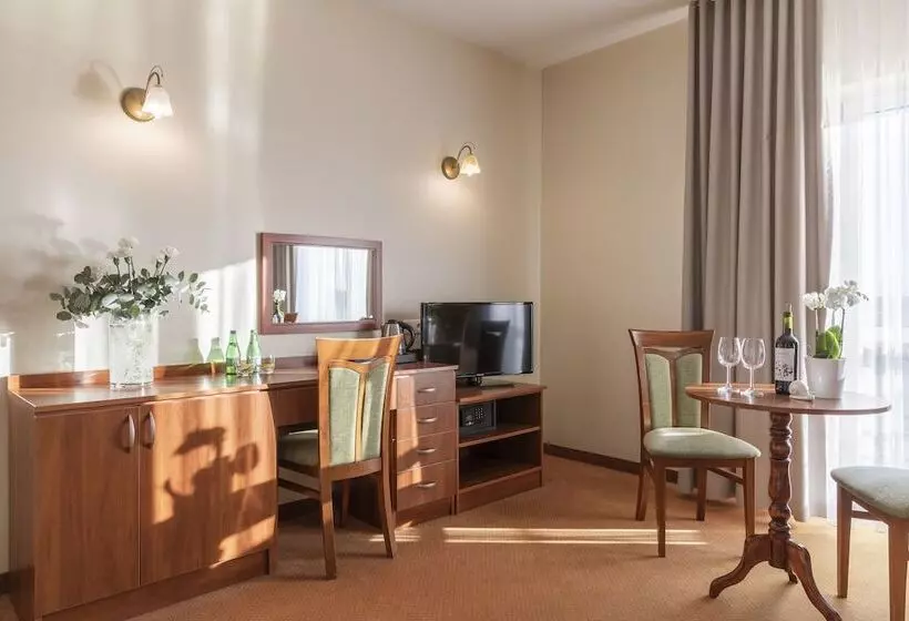 デラックスルーム, Bursztyn   Bernstein Spa & Wellness