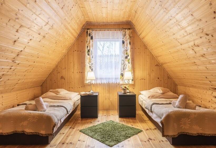 בקתת חדר, Bursztyn   Bernstein Spa & Wellness