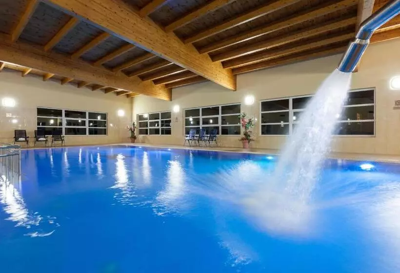 デラックストリプルルーム, Bursztyn   Bernstein Spa & Wellness