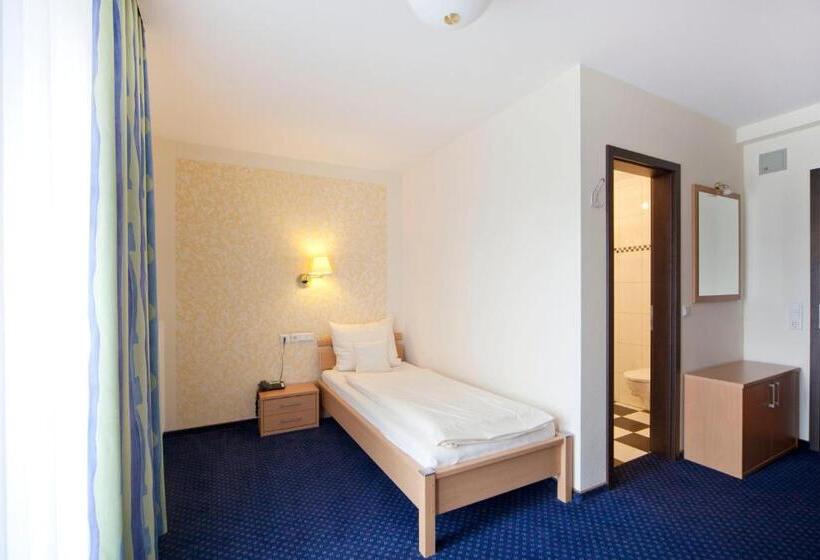 חדר סטנדרט יחיד, City