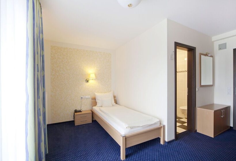 חדר סטנדרט יחיד, City