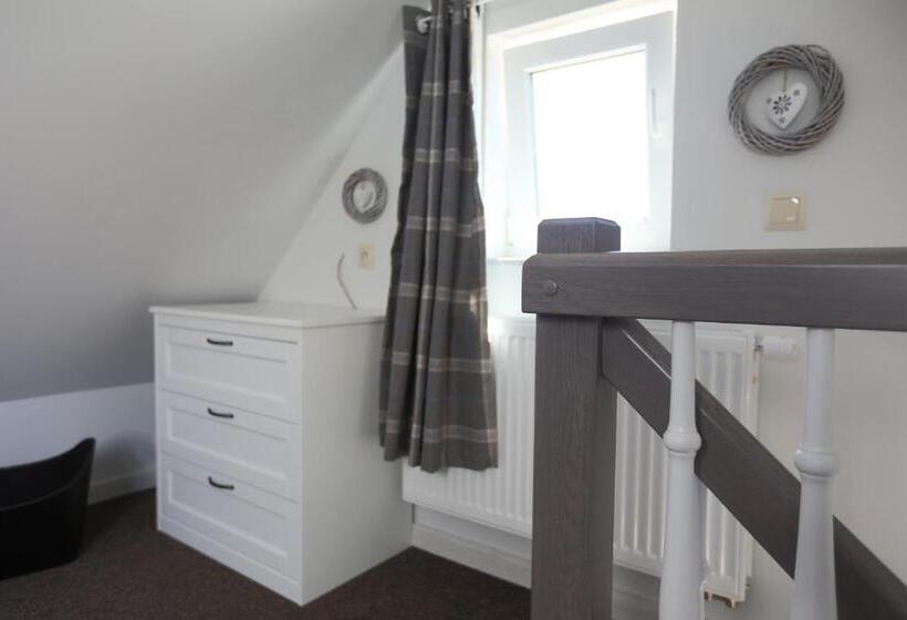 اتاق لوکس, Dom Atalia Wynajem Pokoi