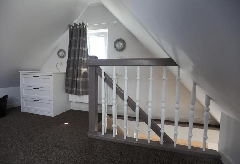 اتاق لوکس, Dom Atalia Wynajem Pokoi