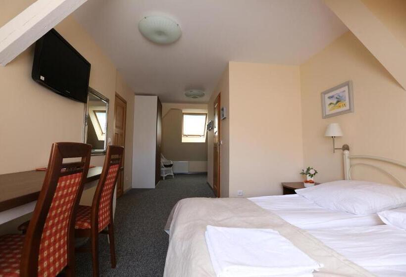 اتاق لوکس, Dom Atalia Wynajem Pokoi