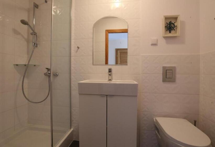 اتاق لوکس, Dom Atalia Wynajem Pokoi