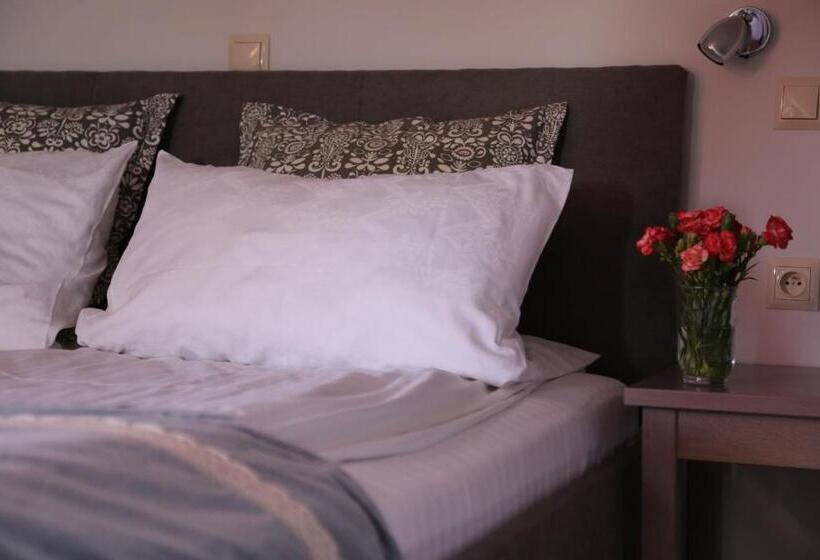 اتاق لوکس, Dom Atalia Wynajem Pokoi