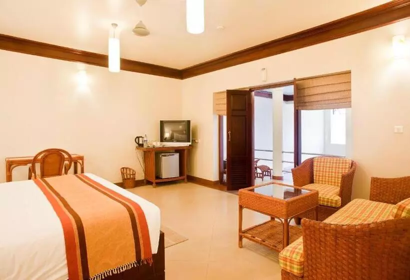 スタンダードスタジオ, Elephant Court Thekkady