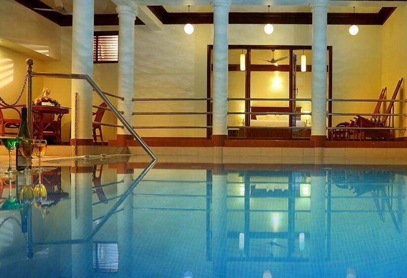 استودیوی استاندارد, Elephant Court Thekkady