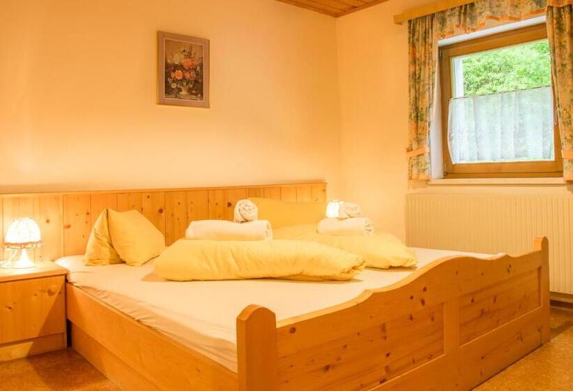 חדר סטנדרט, Gell