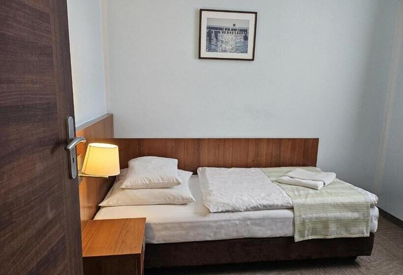 Семейное Студио, Maximus Spa