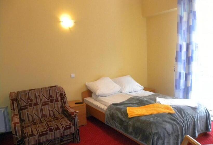 اتاق استاندارد با بالکن, Okulski Grand Rozewie