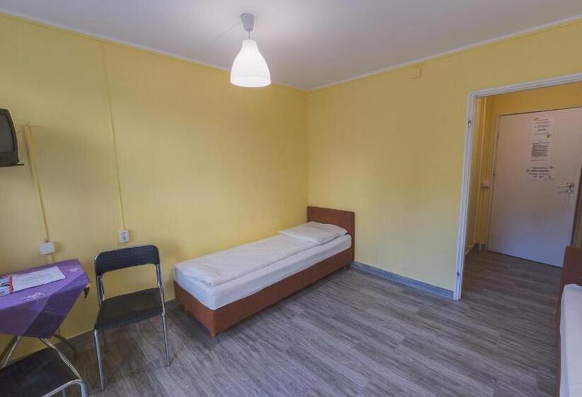 اتاق اکونومی, Okulski Grand Rozewie