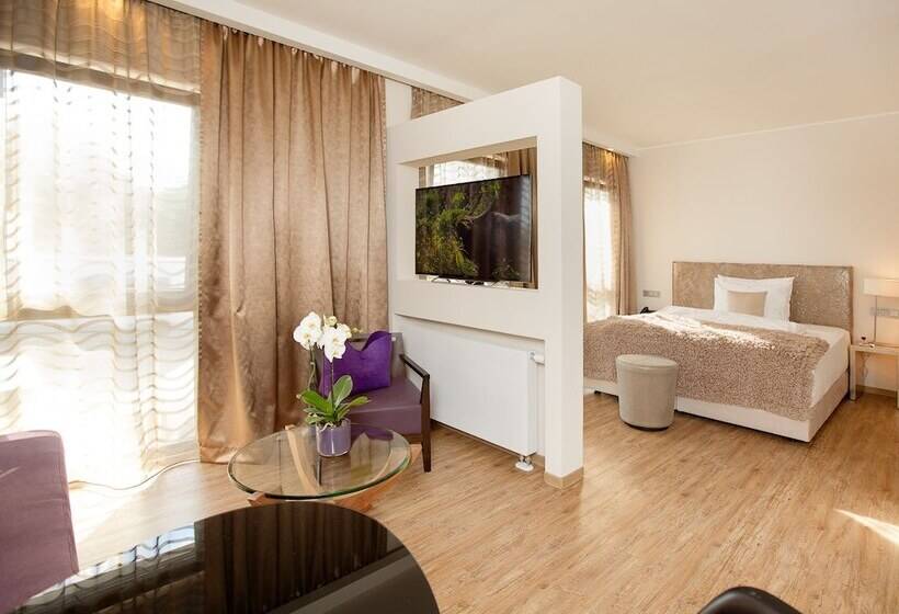 스위트, Park Villa