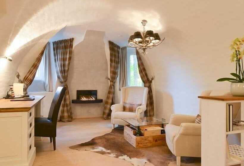 스위트, Park Villa