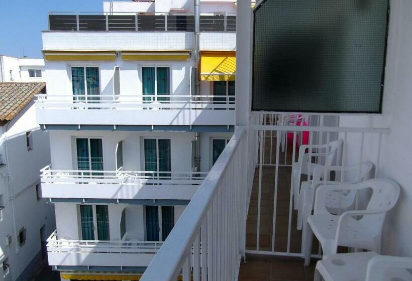 Quarto Estandar com Sacada, Simeon