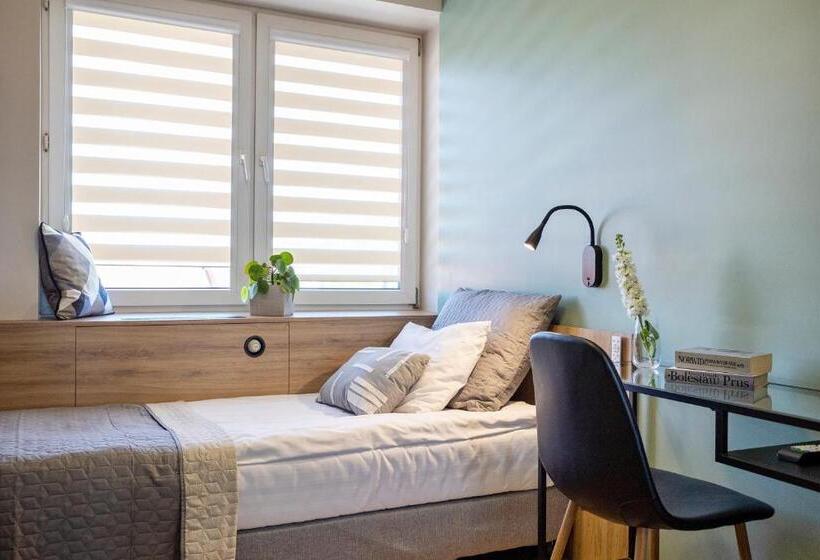 غرفة أساسية فردية, Szuflada Rooms