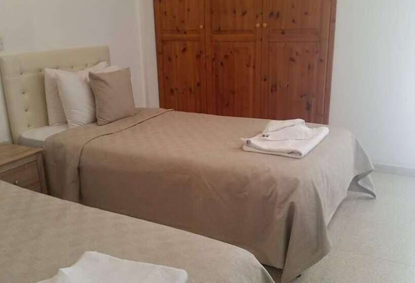 غرفة قياسية, Paradise