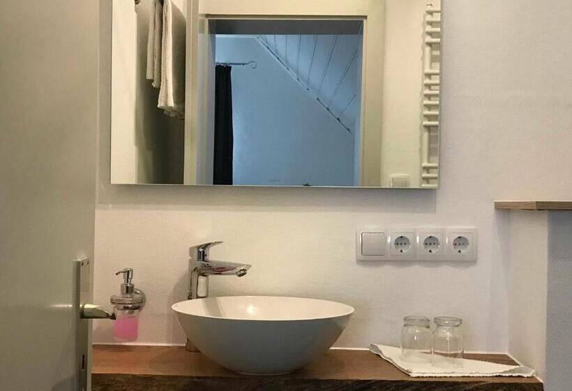 スタンダードルーム, Gasthof Zum Waldstein