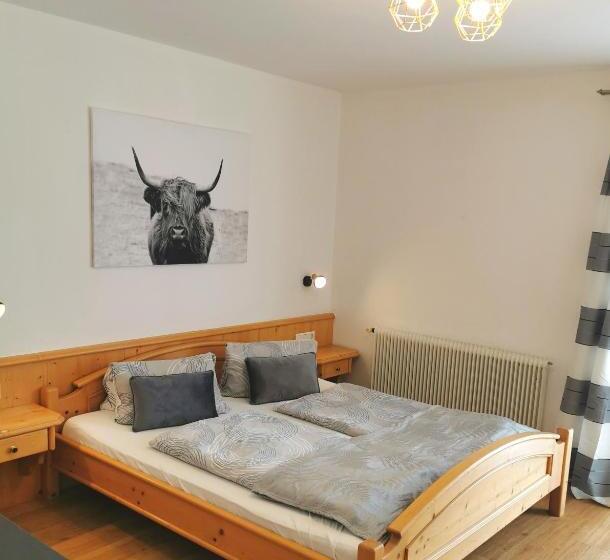 Номер Стандарт с Балконом, Schusterbauer