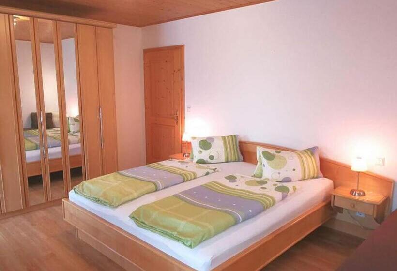 Апартаменты 1 Спальня с Балконом, Schusterbauer