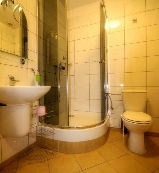 패밀리 룸, Villa Carmen