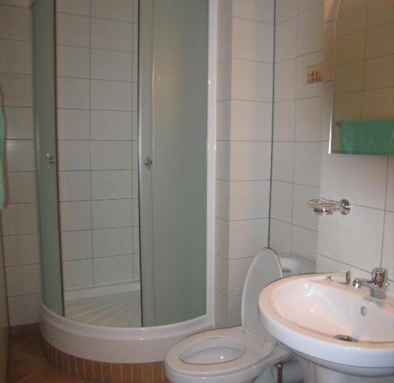 4인용 스탠다드 룸, Villa Carmen