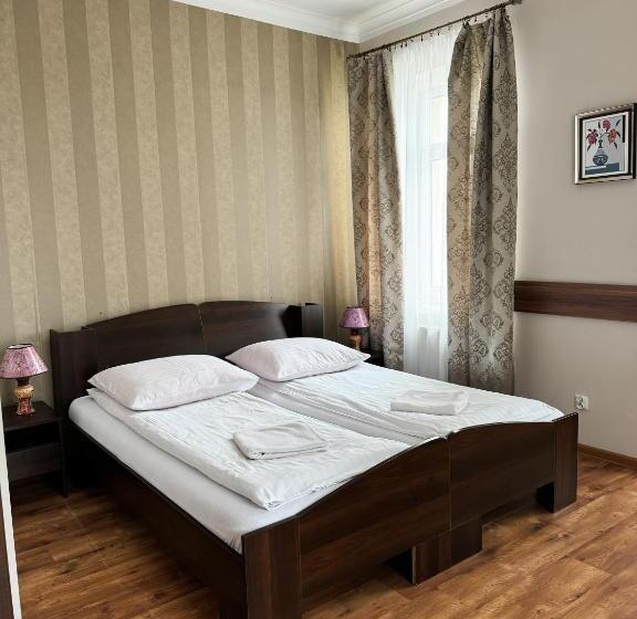 스탠다드 트리플 룸, Villa Carmen