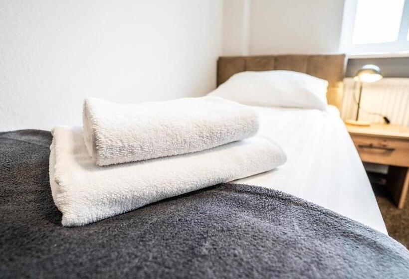 اتاق استاندارد یک نفره, Villa Pallas