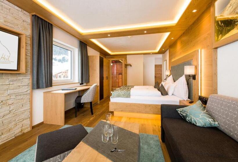 小型豪华套房, Wohlfühlhotel Berg Heil