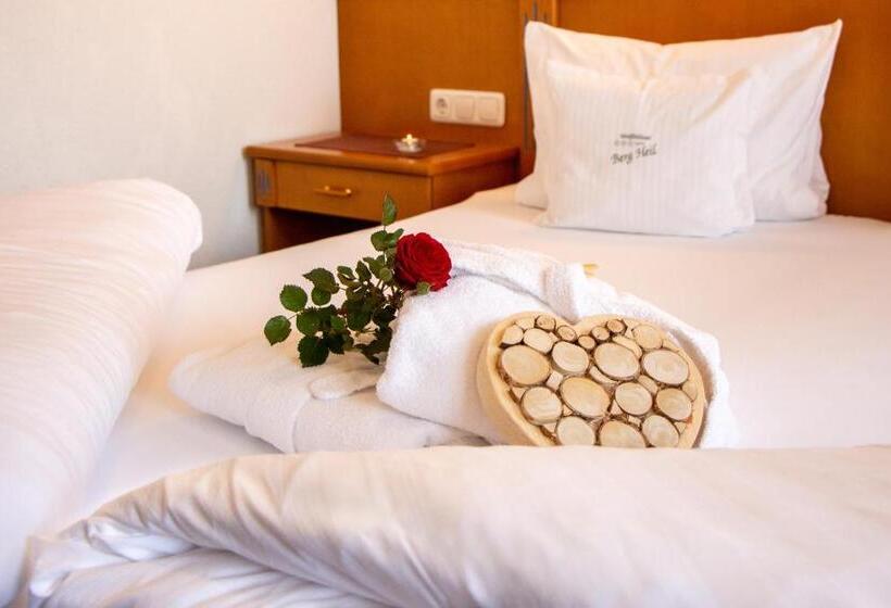 高级大房间, Wohlfühlhotel Berg Heil