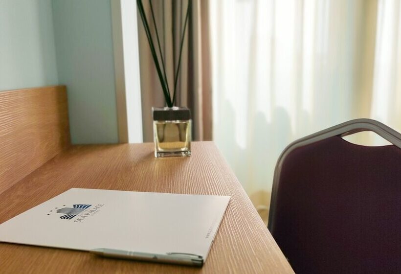 غرفة سوبيريور ثلاثية, Catania Sea Palace