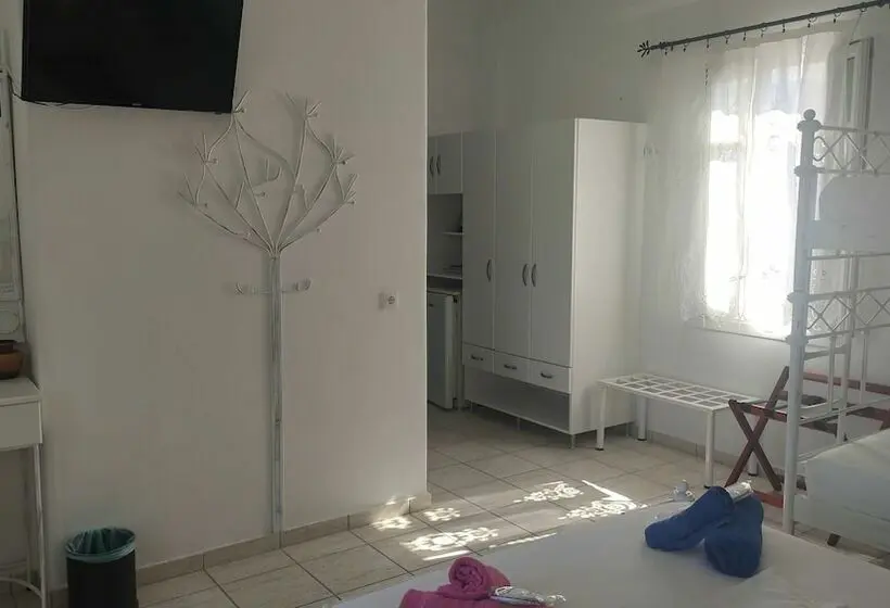 スタンダード4人部屋, Villa Le Grand Bleu